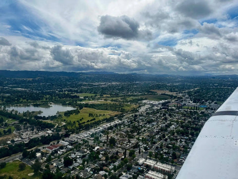 One Hour Luxury Discovery Flight for Two in Turbo Cirrus Luxury Discovery Flight for Two in Turbo Cirrus