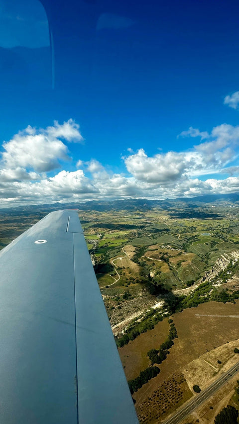 Luxury Discovery Flight For Two - Essence Flight Academy