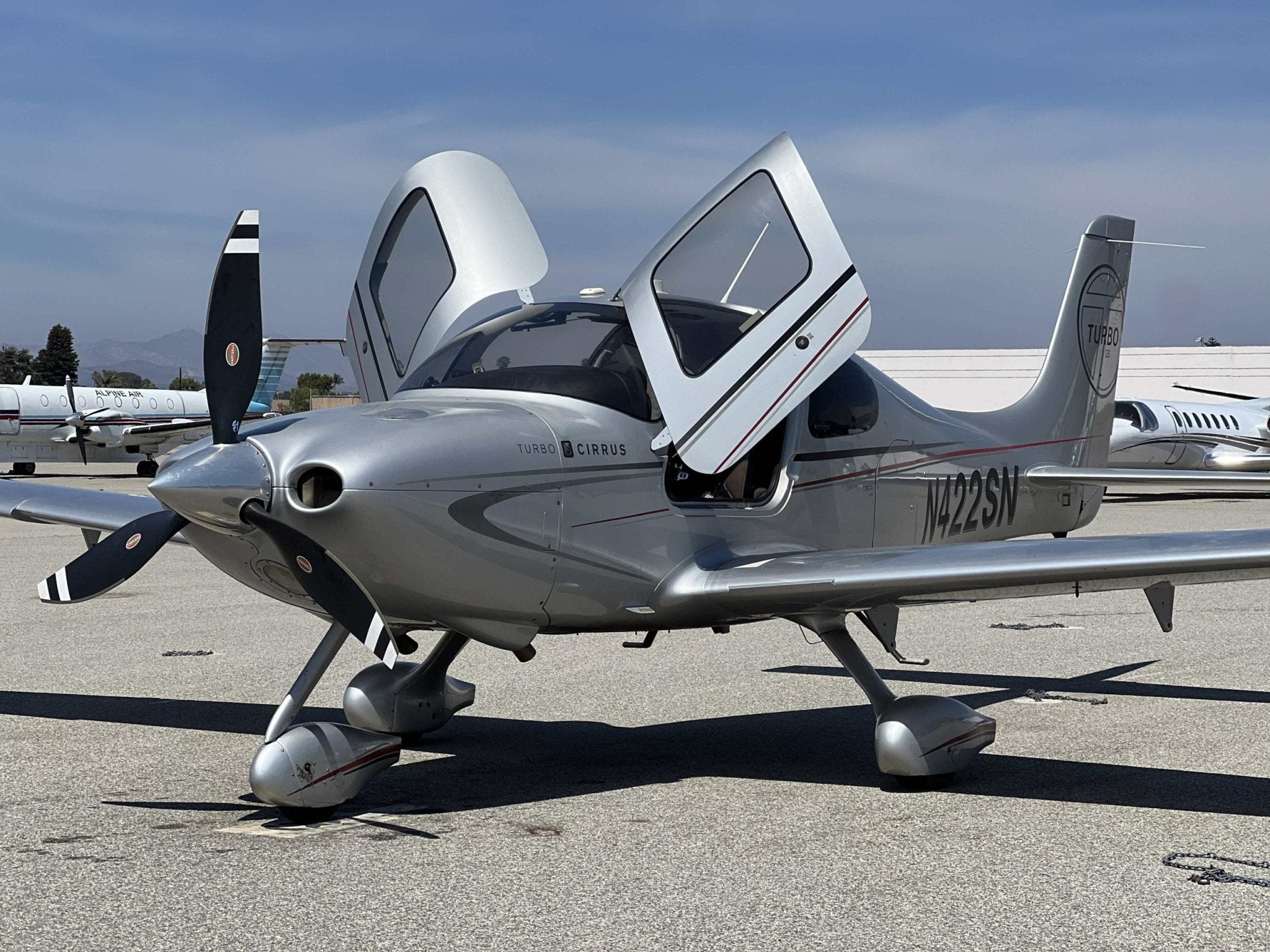 Cirrus SR 22 Turbo - Flight School Los Angeles